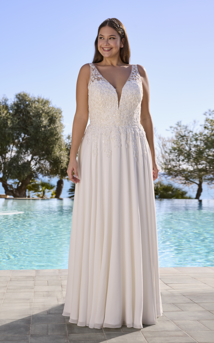 ROBE DE MARIEE FLUIDE EN DENTELLE COLLECTION LADY BIRD 2026